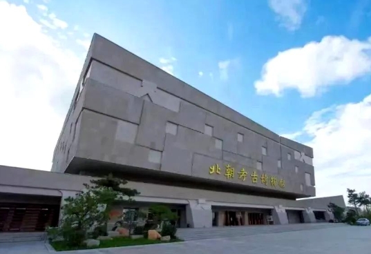 加快培育外贸新动能，巩固外贸外资基本盘